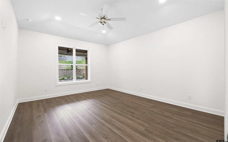 9244 Villas Court, Tyler, TX 75703, 3 Bedrooms Bedrooms, ,3 BathroomsBathrooms,Residential,For Sale,9244 Villas Court,25008710