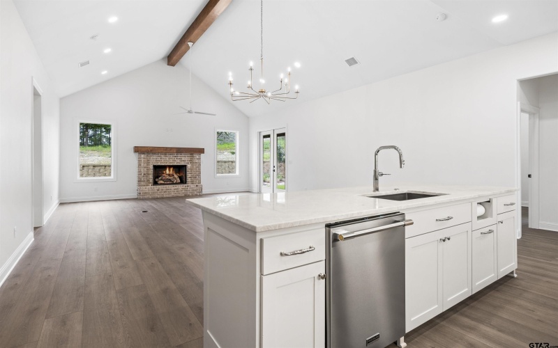 9244 Villas Court, Tyler, TX 75703, 3 Bedrooms Bedrooms, ,3 BathroomsBathrooms,Residential,For Sale,9244 Villas Court,25008710