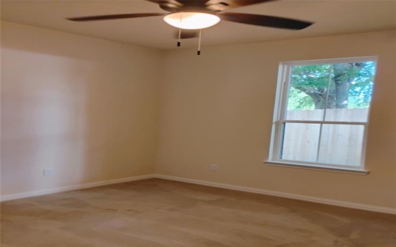 901 SW 10th Street, Mineral Wells, TX 76067, 3 Bedrooms Bedrooms, ,2 BathroomsBathrooms,Residential,For Sale,901 SW 10th Street,20953809