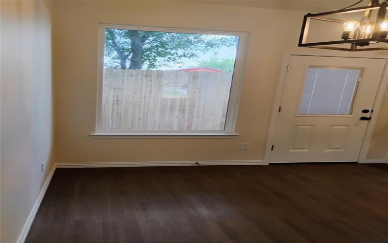 901 SW 10th Street, Mineral Wells, TX 76067, 3 Bedrooms Bedrooms, ,2 BathroomsBathrooms,Residential,For Sale,901 SW 10th Street,20953809