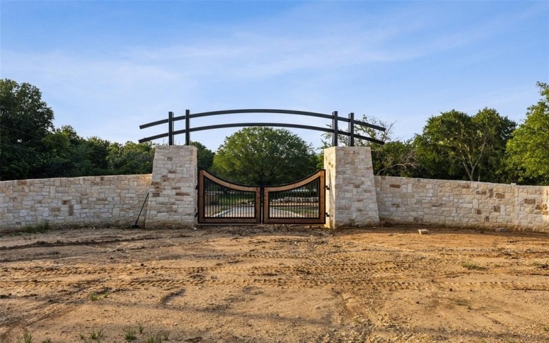 1300 Brush Creek Road, Denton, TX 76226, 5 Habitaciones Habitaciones , ,7 BañosBaños,Residential,En Venta,1300 Brush Creek Road,20957317