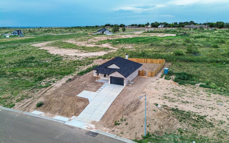 1102 Bridlewood Drive, Amarillo, TX 79124, 4 Bedrooms Bedrooms, ,2 BathroomsBathrooms,Residential,For Sale,1102 Bridlewood Drive,25-3395