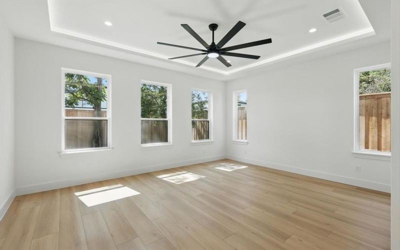 3211 Wake Street, Dallas, TX 75212, 5 Bedrooms Bedrooms, ,5 BathroomsBathrooms,Residential,For Sale,3211 Wake Street,20961188