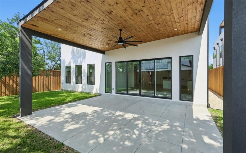 3211 Wake Street, Dallas, TX 75212, 5 Bedrooms Bedrooms, ,5 BathroomsBathrooms,Residential,For Sale,3211 Wake Street,20961188