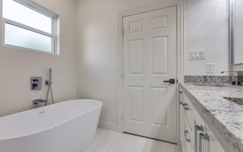 912 Judd Street, Fort Worth, TX 76104, 3 Habitaciones Habitaciones , ,2 BañosBaños,Residential,En Venta,912 Judd Street,20961763