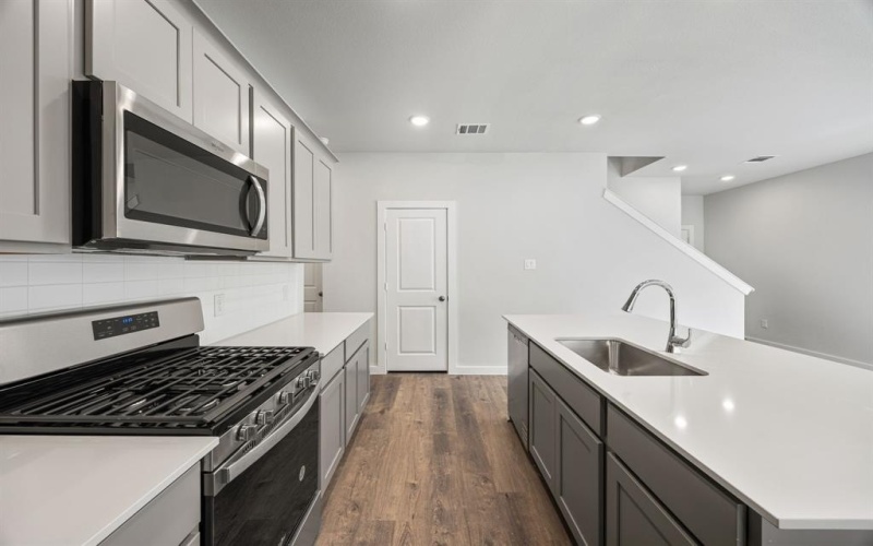 344 Sun Harvest Drive, Royse City, TX 75189, 4 Bedrooms Bedrooms, ,2 BathroomsBathrooms,Residential,For Sale,344 Sun Harvest Drive,0,20962497