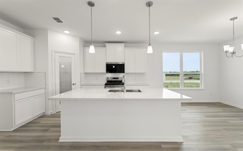 3250 Summerland Drive, Royse City, TX 75189, 4 Bedrooms Bedrooms, ,2 BathroomsBathrooms,Residential,For Sale,3250 Summerland Drive,20962650