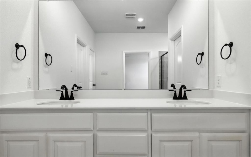 100 Mesa Drive, Glen Rose, TX 76043, 4 Habitaciones Habitaciones , ,2 BañosBaños,Residential,En Venta,100 Mesa Drive,0,20962661