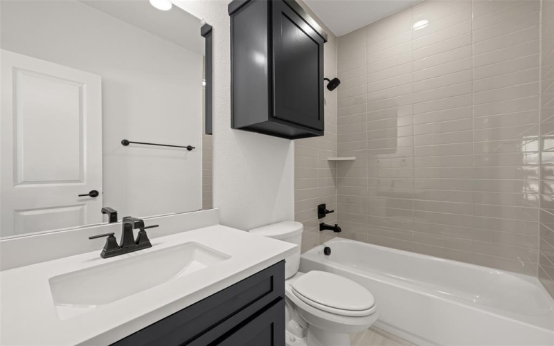 1810 Briarwood, Midlothian, TX 76065, 4 Bedrooms Bedrooms, ,3 BathroomsBathrooms,Residential,For Sale,1810 Briarwood,0,20962763