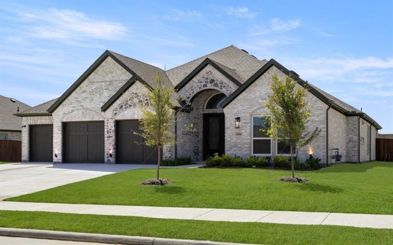 1810 Briarwood, Midlothian, TX 76065, 4 Bedrooms Bedrooms, ,3 BathroomsBathrooms,Residential,For Sale,1810 Briarwood,0,20962763