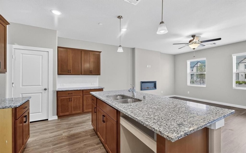 1820 Summer Aura, Mesquite, TX 75181, 3 Bedrooms Bedrooms, ,2 BathroomsBathrooms,Residential,For Sale,1820 Summer Aura,20962826