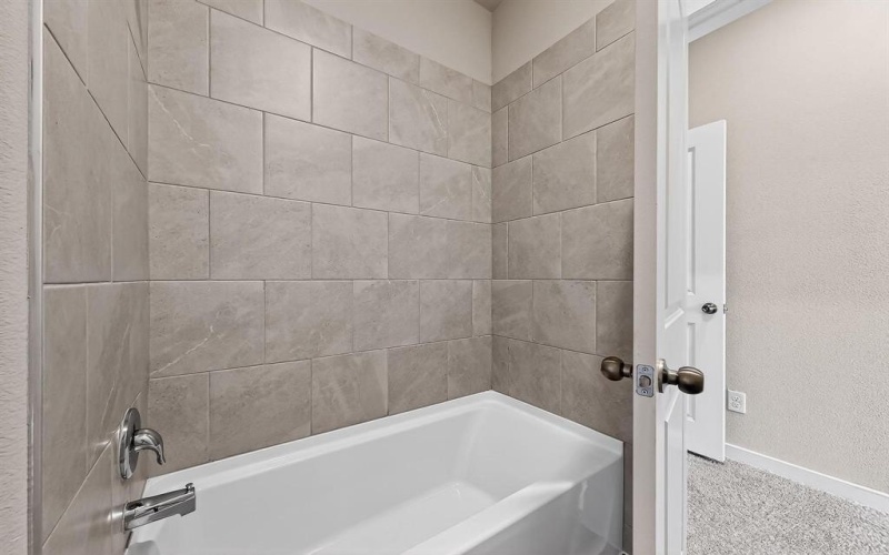1820 Summer Aura, Mesquite, TX 75181, 3 Bedrooms Bedrooms, ,2 BathroomsBathrooms,Residential,For Sale,1820 Summer Aura,20962826