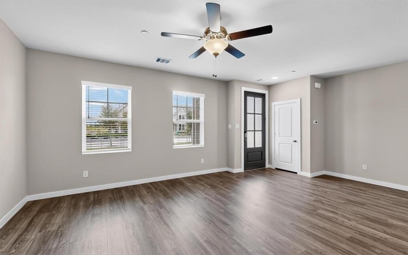 1820 Summer Aura, Mesquite, TX 75181, 3 Bedrooms Bedrooms, ,2 BathroomsBathrooms,Residential,For Sale,1820 Summer Aura,20962826