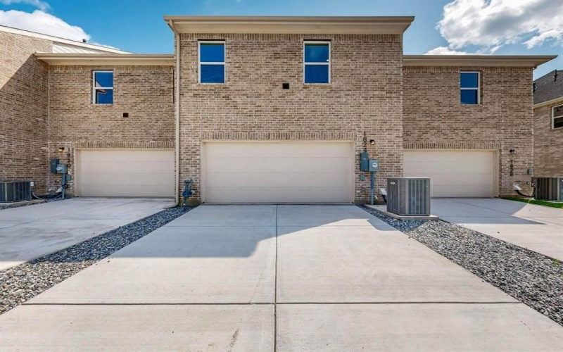 1824 Summer Aura, Mesquite, TX 75181, 3 Bedrooms Bedrooms, ,2 BathroomsBathrooms,Residential,For Sale,1824 Summer Aura,20962830