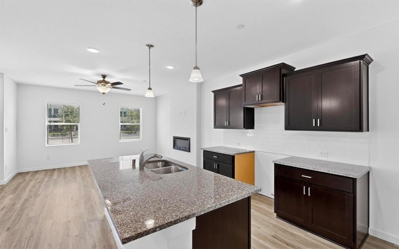 1824 Summer Aura, Mesquite, TX 75181, 3 Bedrooms Bedrooms, ,2 BathroomsBathrooms,Residential,For Sale,1824 Summer Aura,20962830