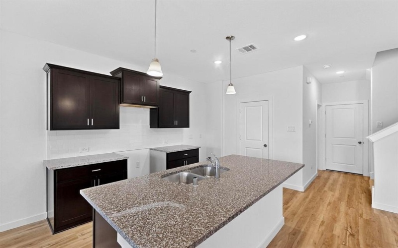 1824 Summer Aura, Mesquite, TX 75181, 3 Bedrooms Bedrooms, ,2 BathroomsBathrooms,Residential,For Sale,1824 Summer Aura,20962830