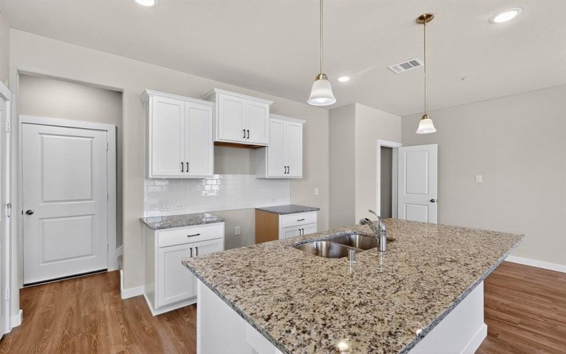 1828 Summer Aura, Mesquite, TX 75181, 3 Bedrooms Bedrooms, ,2 BathroomsBathrooms,Residential,For Sale,1828 Summer Aura,20962838