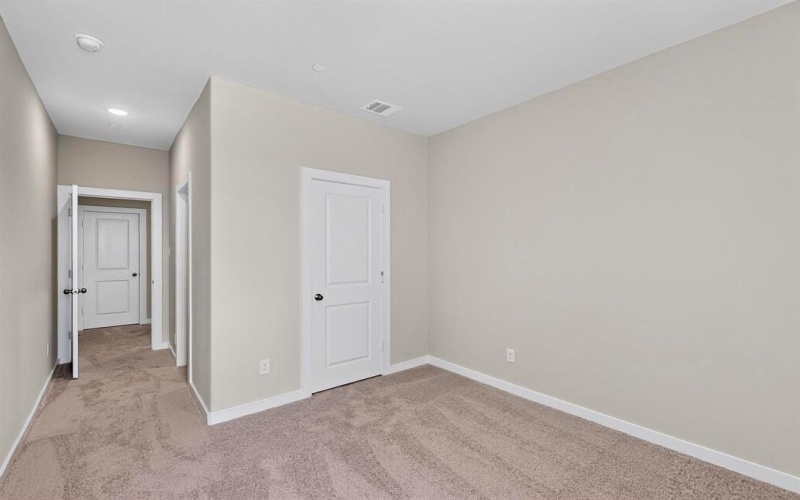 1828 Summer Aura, Mesquite, TX 75181, 3 Bedrooms Bedrooms, ,2 BathroomsBathrooms,Residential,For Sale,1828 Summer Aura,20962838