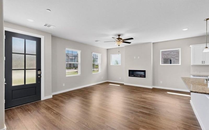 1828 Summer Aura, Mesquite, TX 75181, 3 Bedrooms Bedrooms, ,2 BathroomsBathrooms,Residential,For Sale,1828 Summer Aura,20962838