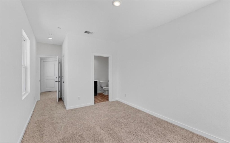 1832 Summer Aura, Mesquite, TX 75181, 3 Bedrooms Bedrooms, ,2 BathroomsBathrooms,Residential,For Sale,1832 Summer Aura,20962841