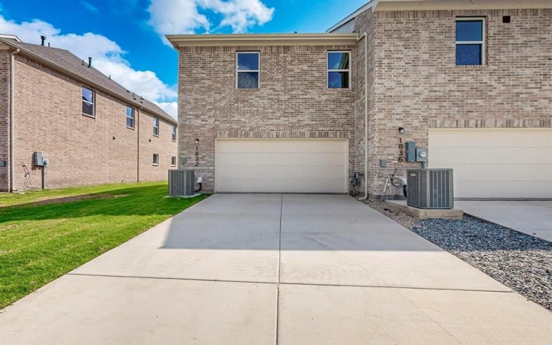 1832 Summer Aura, Mesquite, TX 75181, 3 Bedrooms Bedrooms, ,2 BathroomsBathrooms,Residential,For Sale,1832 Summer Aura,20962841
