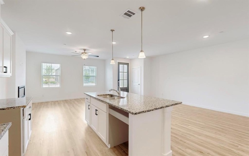 1836 Summer Aura, Mesquite, TX 75181, 3 Bedrooms Bedrooms, ,2 BathroomsBathrooms,Residential,For Sale,1836 Summer Aura,20962845