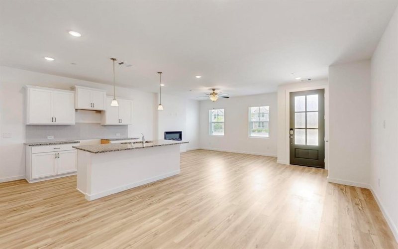 1836 Summer Aura, Mesquite, TX 75181, 3 Bedrooms Bedrooms, ,2 BathroomsBathrooms,Residential,For Sale,1836 Summer Aura,20962845
