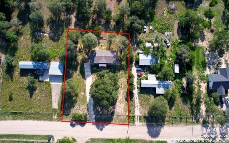 336 County Rd 6846, Lytle, TX 78052, 3 Bedrooms Bedrooms, ,2 BathroomsBathrooms,Residential,For Sale,336 County Rd 6846,0,1873813