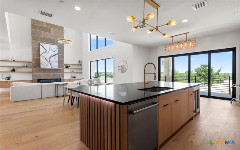 1000 Southlake Ranch Road, Georgetown, TX 78628, 6 Habitaciones Habitaciones , ,5 BañosBaños,Residential,En Venta,1000 Southlake Ranch Road,582612