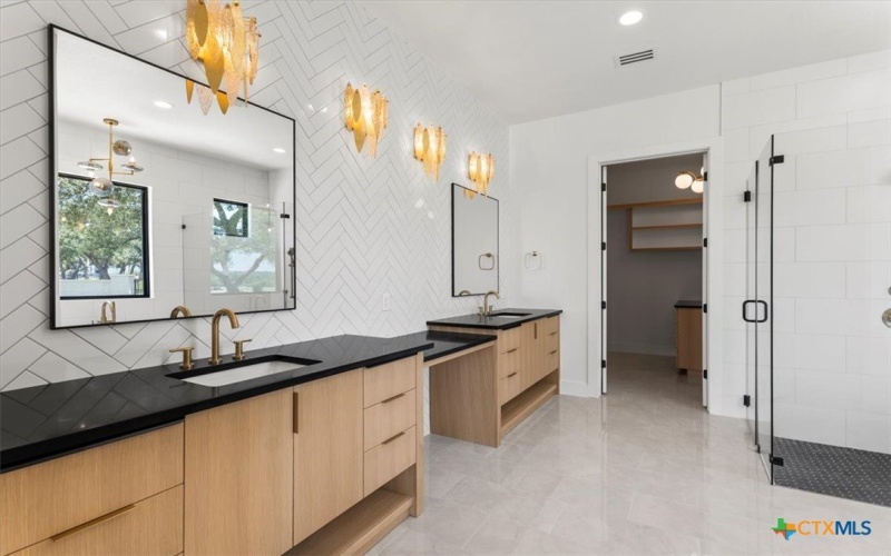 1000 Southlake Ranch Road, Georgetown, TX 78628, 6 Habitaciones Habitaciones , ,5 BañosBaños,Residential,En Venta,1000 Southlake Ranch Road,582612