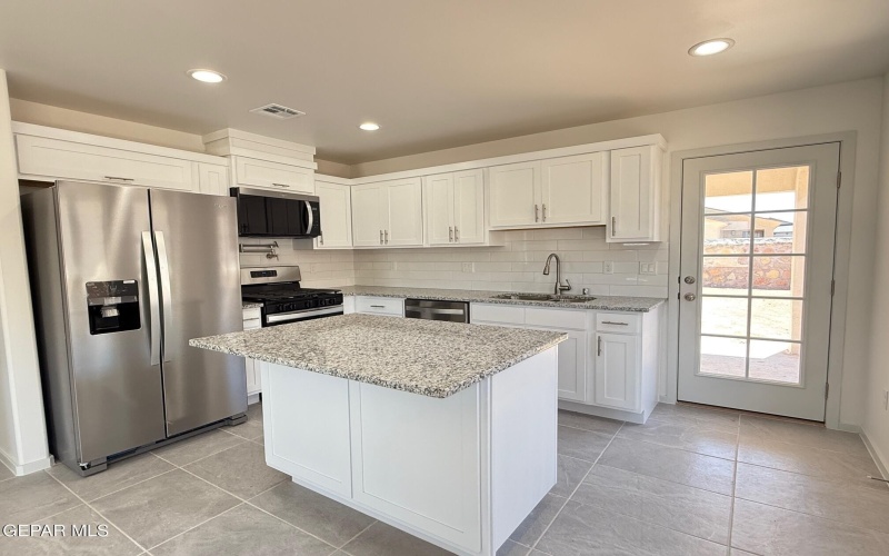 12464 Cayo Norte Drive, El Paso, TX 79934, 4 Habitaciones Habitaciones , ,1 BañoBaños,Residential,En Venta,12464 Cayo Norte Drive,924184
