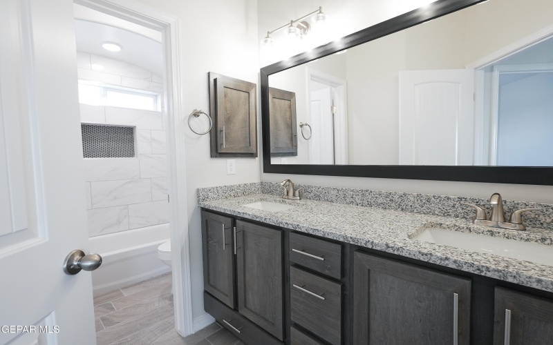 15101 Conviction Avenue, El Paso, TX 79938, 6 Bedrooms Bedrooms, ,3 BathroomsBathrooms,Residential,For Sale,15101 Conviction Avenue,924186
