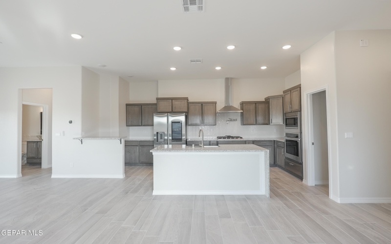 15101 Conviction Avenue, El Paso, TX 79938, 6 Bedrooms Bedrooms, ,3 BathroomsBathrooms,Residential,For Sale,15101 Conviction Avenue,924186
