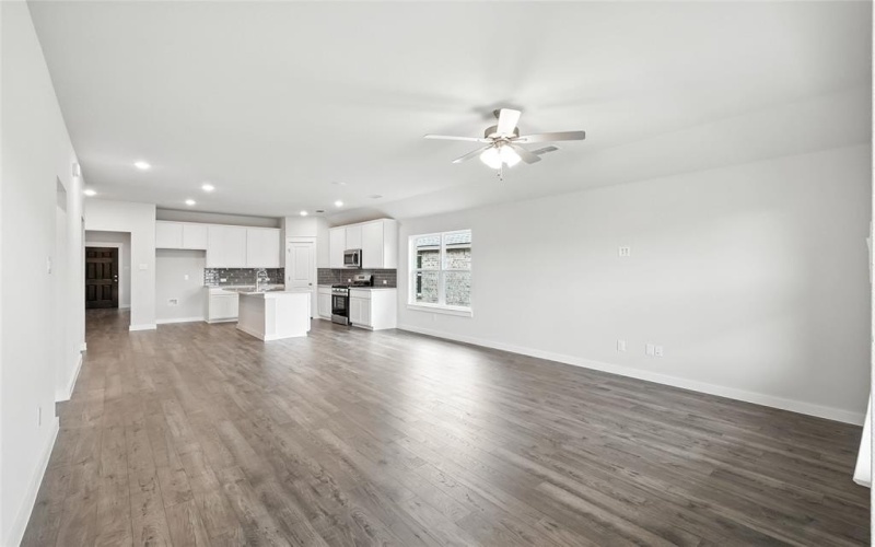 803 Jack Street, Lowry Crossing, TX 75407, 4 Habitaciones Habitaciones , ,2 BañosBaños,Residential,En Venta,803 Jack Street,20877316