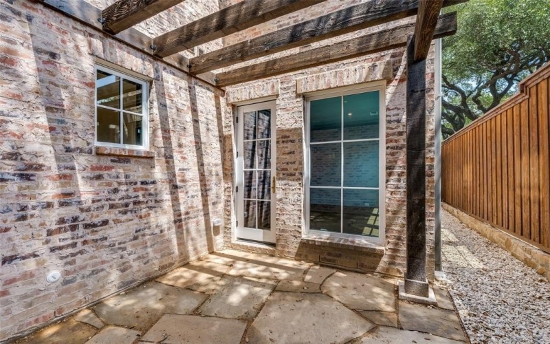 7538 Centenary Avenue, Dallas, TX 75225, 5 Habitaciones Habitaciones , ,6 BañosBaños,Residential,En Venta,7538 Centenary Avenue,20917687