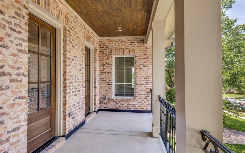 7538 Centenary Avenue, Dallas, TX 75225, 5 Habitaciones Habitaciones , ,6 BañosBaños,Residential,En Venta,7538 Centenary Avenue,20917687