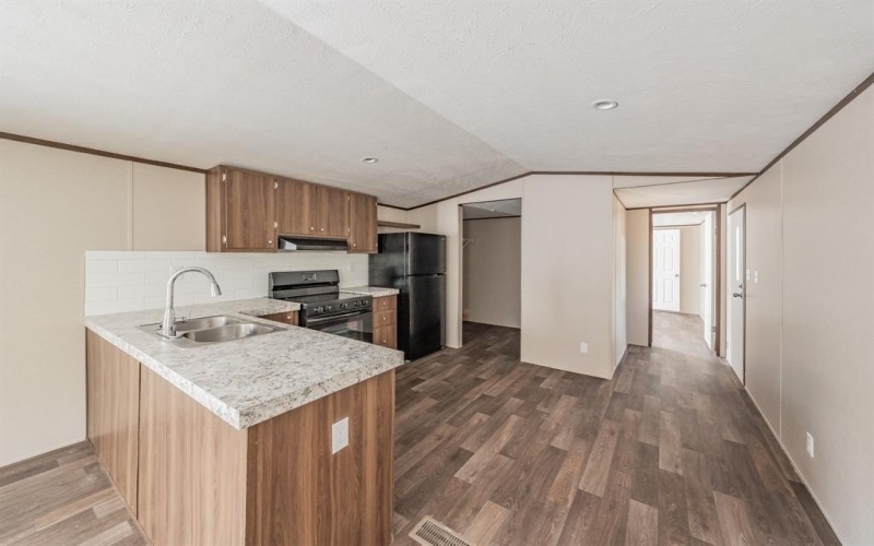 12 Meadow Pond Court, Bridgeport, TX 76426, 3 Bedrooms Bedrooms, ,2 BathroomsBathrooms,Residential,For Sale,12 Meadow Pond Court,20955126