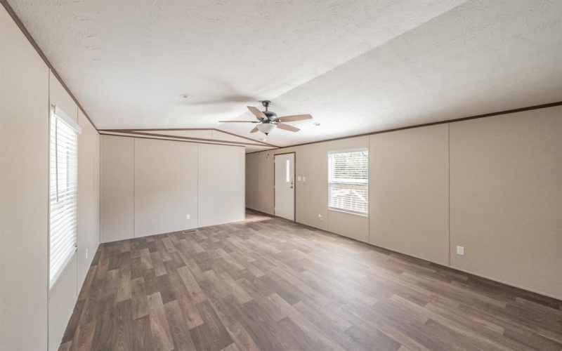 12 Meadow Pond Court, Bridgeport, TX 76426, 3 Bedrooms Bedrooms, ,2 BathroomsBathrooms,Residential,For Sale,12 Meadow Pond Court,20955126