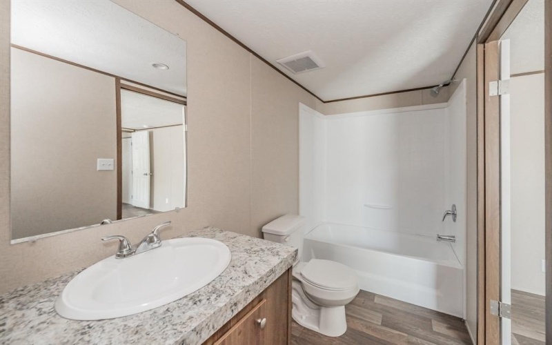 12 Meadow Pond Court, Bridgeport, TX 76426, 3 Bedrooms Bedrooms, ,2 BathroomsBathrooms,Residential,For Sale,12 Meadow Pond Court,20955126