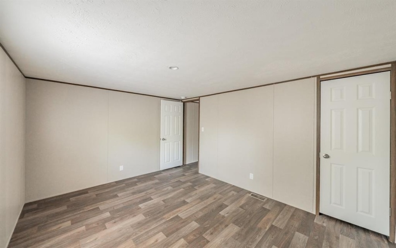 12 Meadow Pond Court, Bridgeport, TX 76426, 3 Bedrooms Bedrooms, ,2 BathroomsBathrooms,Residential,For Sale,12 Meadow Pond Court,20955126