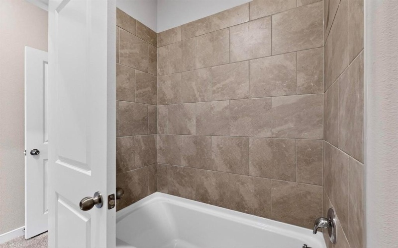 1840 Summer Aura, Mesquite, TX 75181, 3 Bedrooms Bedrooms, ,2 BathroomsBathrooms,Residential,For Sale,1840 Summer Aura,20962851