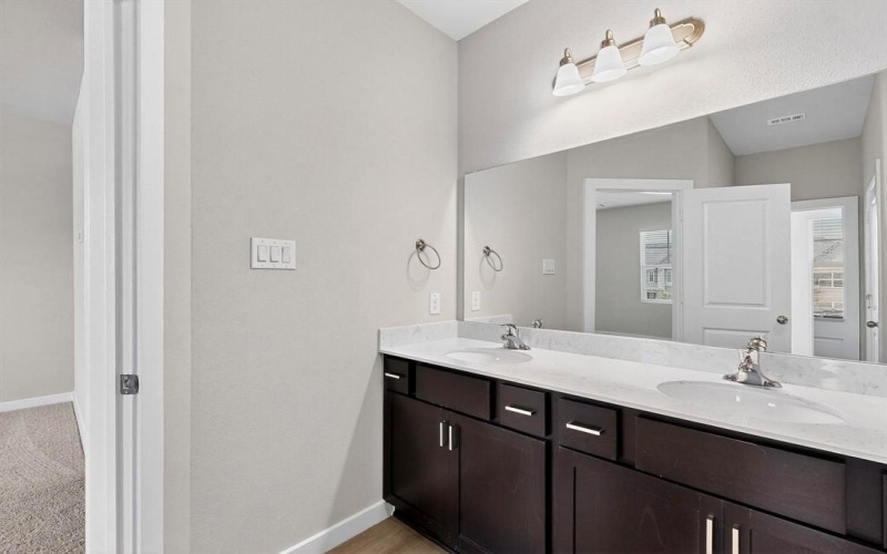 1840 Summer Aura, Mesquite, TX 75181, 3 Bedrooms Bedrooms, ,2 BathroomsBathrooms,Residential,For Sale,1840 Summer Aura,20962851
