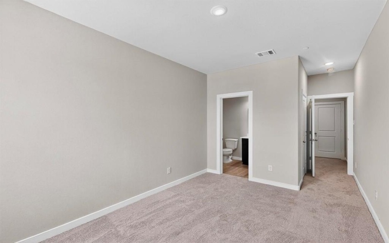 1840 Summer Aura, Mesquite, TX 75181, 3 Bedrooms Bedrooms, ,2 BathroomsBathrooms,Residential,For Sale,1840 Summer Aura,20962851