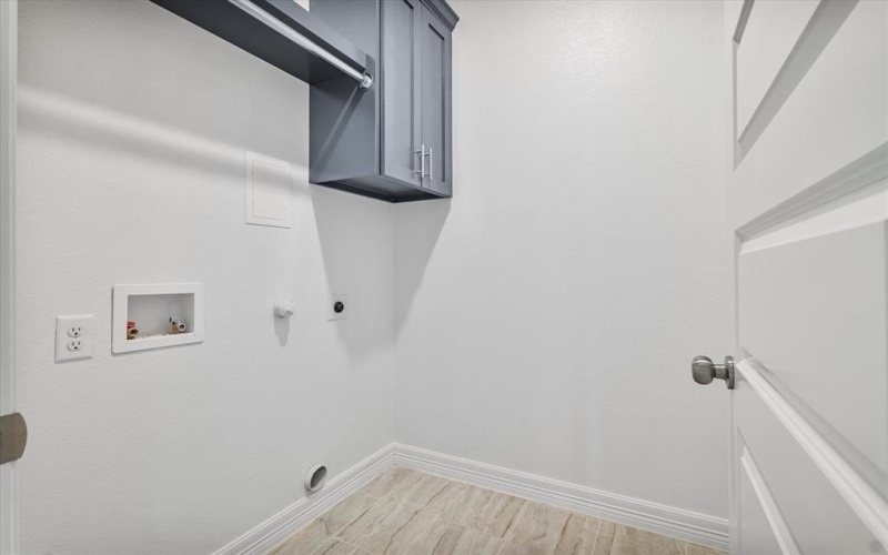 1312 S Clements Street, Gainesville, TX 76240, 4 Bedrooms Bedrooms, ,2 BathroomsBathrooms,Residential,For Sale,1312 S Clements Street,20963131