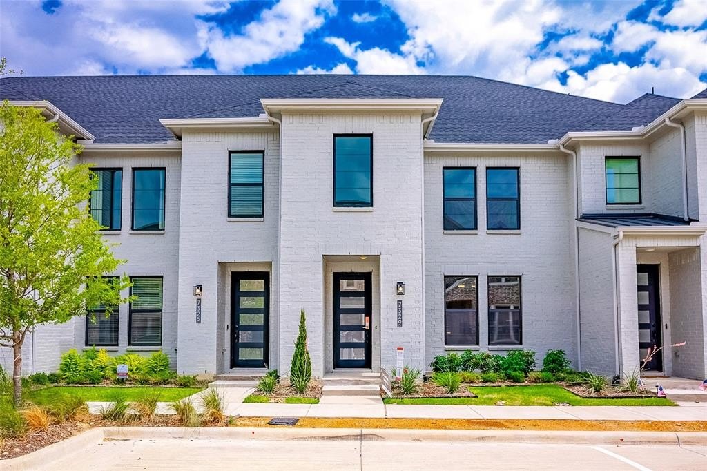 7329 Virginia Avenue, North Richland Hills, TX 76180, 3 Bedrooms Bedrooms, ,2 BathroomsBathrooms,Residential,For Sale,7329 Virginia Avenue,20963132