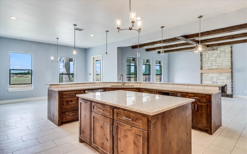 6428 FM 624, Robstown, TX 78383, 4 Bedrooms Bedrooms, ,3 BathroomsBathrooms,Residential,For Sale,6428 FM 624,460342
