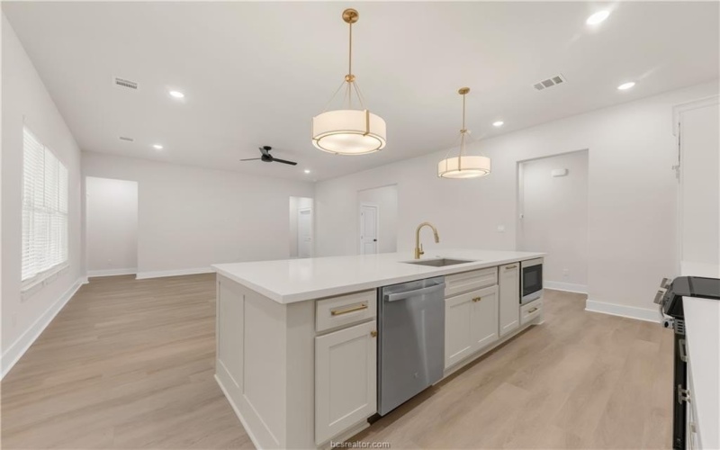 4000 Etonbury Avenue, College Station, TX 77845, 3 Bedrooms Bedrooms, ,3 BathroomsBathrooms,Residential,For Sale,4000 Etonbury Avenue,25002457