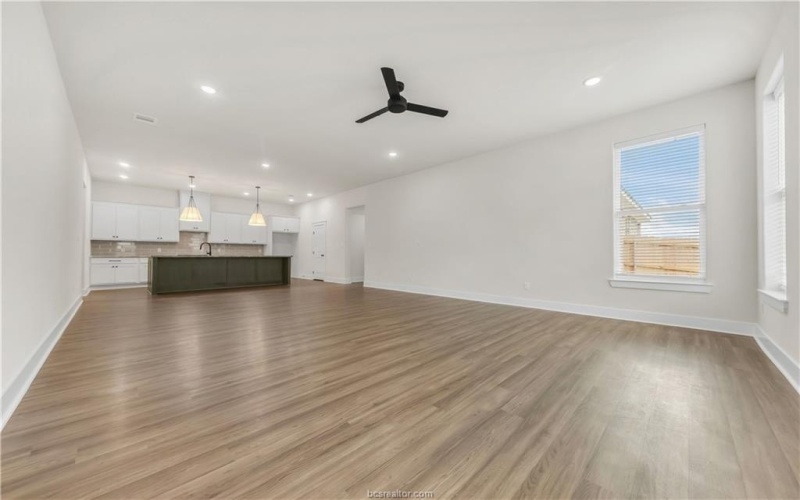 4002 Etonbury Avenue, College Station, TX 77845, 4 Bedrooms Bedrooms, ,3 BathroomsBathrooms,Residential,For Sale,4002 Etonbury Avenue,25002463
