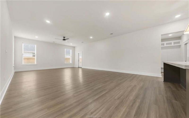 4002 Etonbury Avenue, College Station, TX 77845, 4 Bedrooms Bedrooms, ,3 BathroomsBathrooms,Residential,For Sale,4002 Etonbury Avenue,25002463