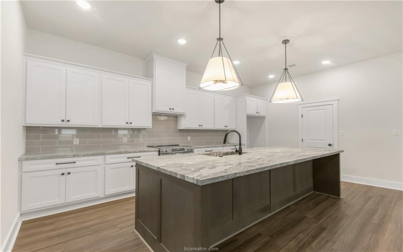 4002 Etonbury Avenue, College Station, TX 77845, 4 Bedrooms Bedrooms, ,3 BathroomsBathrooms,Residential,For Sale,4002 Etonbury Avenue,25002463